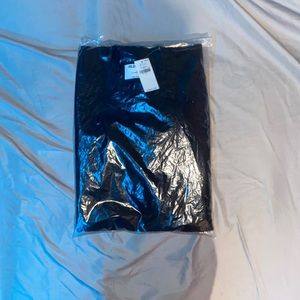 It’s a V-neck sweater still in packaging from old navy’s online store!!